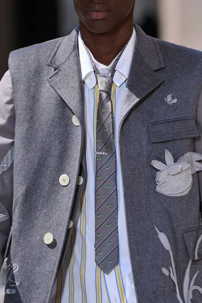 Look 93